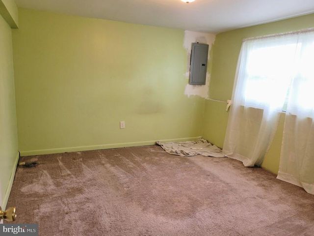 581 TOWNSHIP LINE RD, Franklinville, NJ 08322