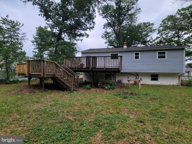 581 TOWNSHIP LINE RD, Franklinville, NJ 08322