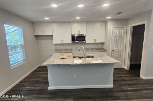 3029 SNELL Street, Jacksonville, FL 32218