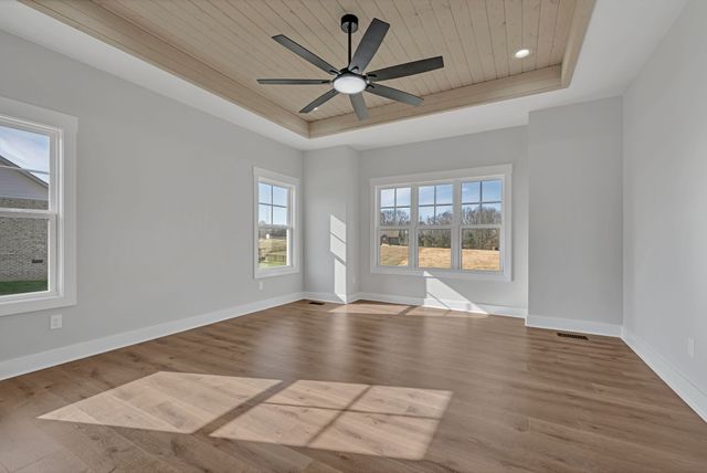 569 Shorty Few Rd, Dickson, TN 37055