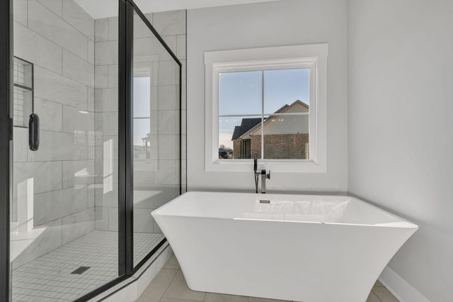 569 Shorty Few Rd, Dickson, TN 37055