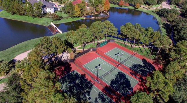 5523 Island Breeze Drive, Houston, TX 77041