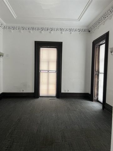 173 Capital Avenue, Battle Creek, MI 49017