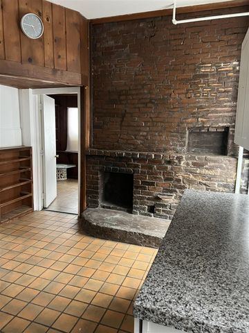 173 Capital Avenue, Battle Creek, MI 49017