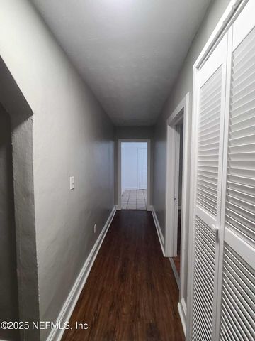 1645 W 17TH Street, Jacksonville, FL 32209