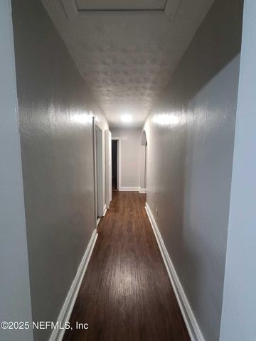 1645 W 17TH Street, Jacksonville, FL 32209