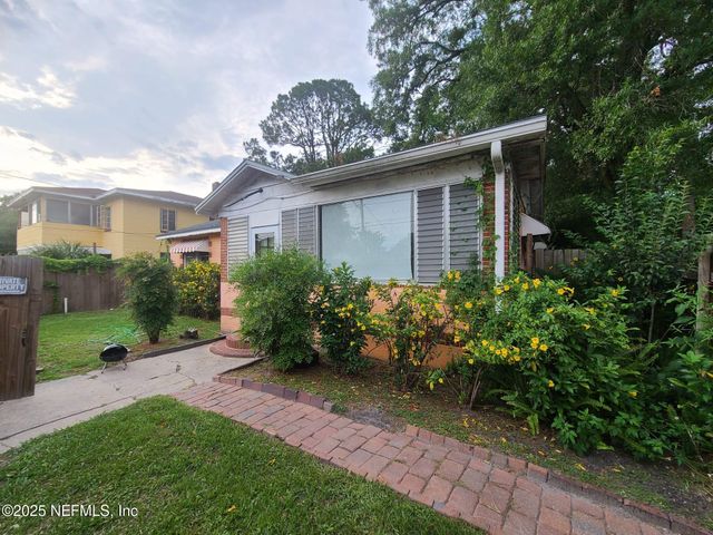 1645 W 17TH Street, Jacksonville, FL 32209