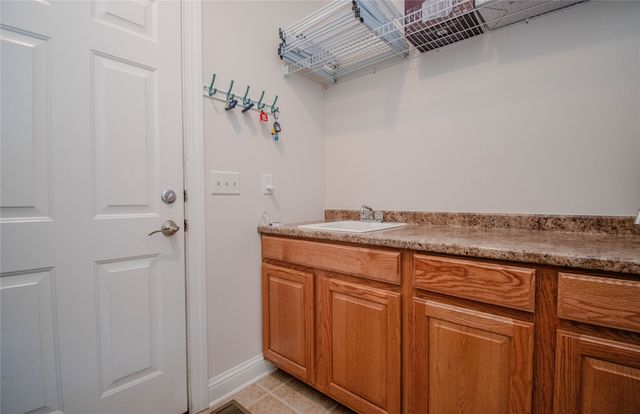 15038 Bryn Mawr Drive, Clive, IA 50325