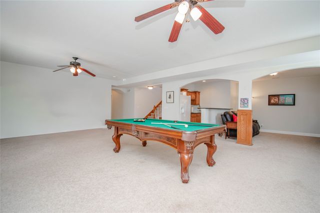 15038 Bryn Mawr Drive, Clive, IA 50325