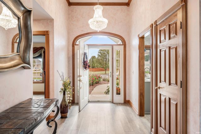 14313 Shore Oaks Cove, Fort Wayne, IN 46814