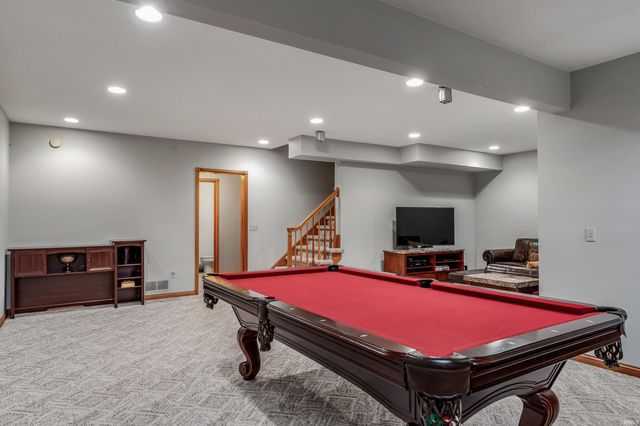 14313 Shore Oaks Cove, Fort Wayne, IN 46814