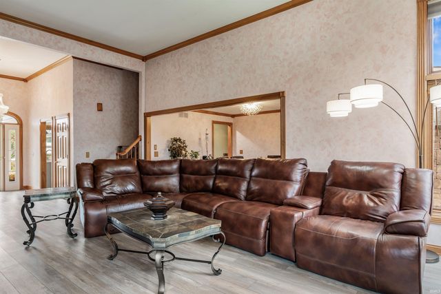 14313 Shore Oaks Cove, Fort Wayne, IN 46814