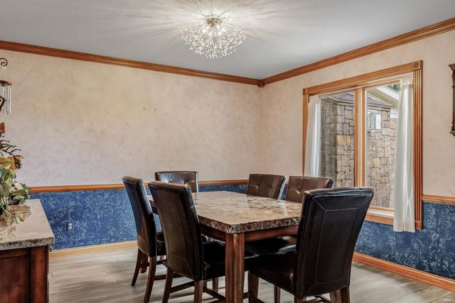 14313 Shore Oaks Cove, Fort Wayne, IN 46814