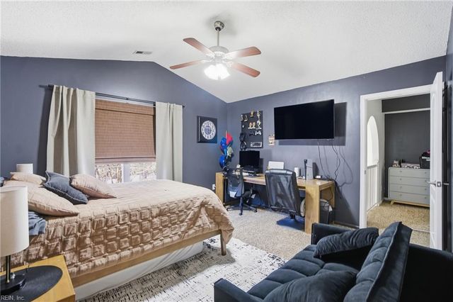 2400 Dillingham RD, Virginia Beach, VA 23456