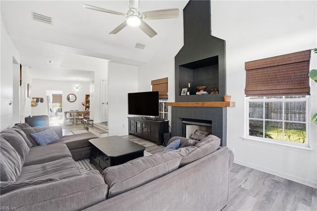 2400 Dillingham RD, Virginia Beach, VA 23456