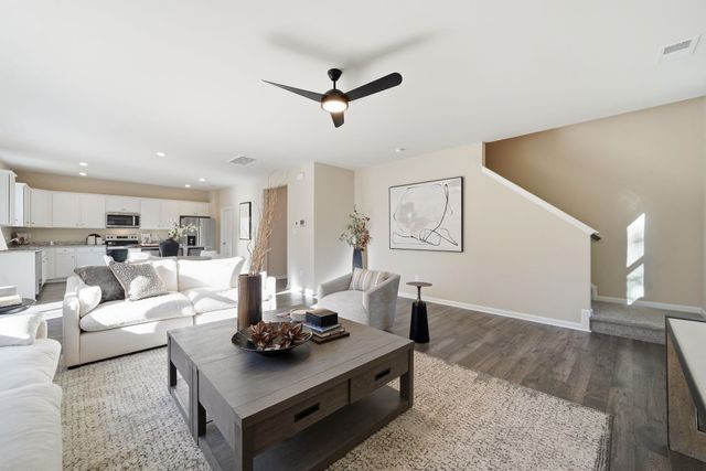 211 HAPPY VALLEY RD, Keswick, VA 22947