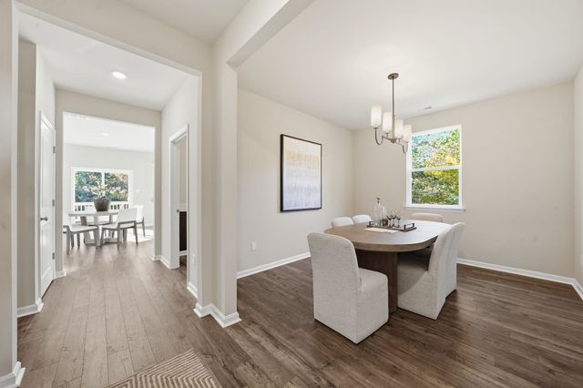 211 HAPPY VALLEY RD, Keswick, VA 22947