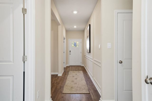 211 HAPPY VALLEY RD, Keswick, VA 22947