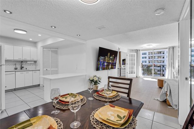 9273 Collins Ave 503, Surfside, FL 33154