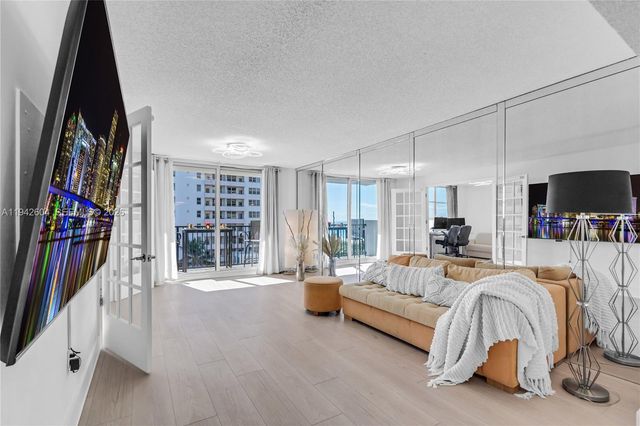 9273 Collins Ave 503, Surfside, FL 33154