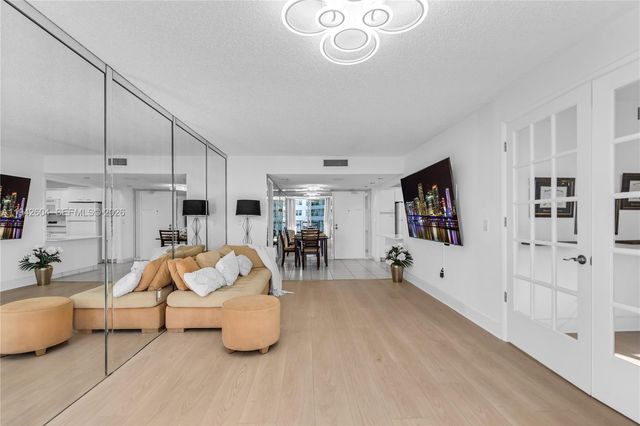 9273 Collins Ave 503, Surfside, FL 33154