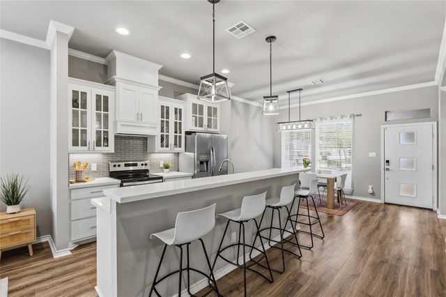 1762 Lonetree Drive, College Station, TX 77845