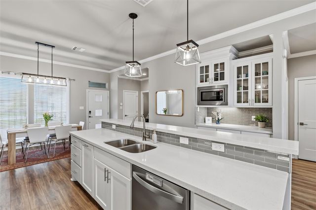 1762 Lonetree Drive, College Station, TX 77845