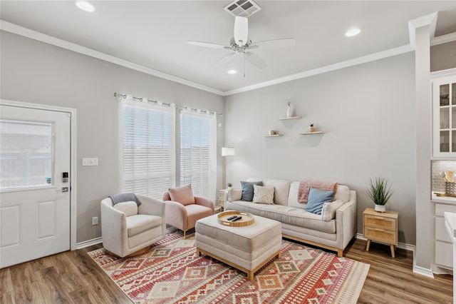 1762 Lonetree Drive, College Station, TX 77845