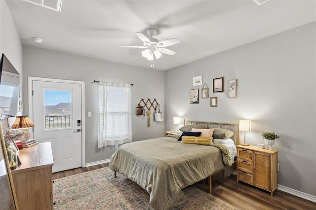 1762 Lonetree Drive, College Station, TX 77845