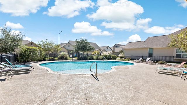 1762 Lonetree Drive, College Station, TX 77845