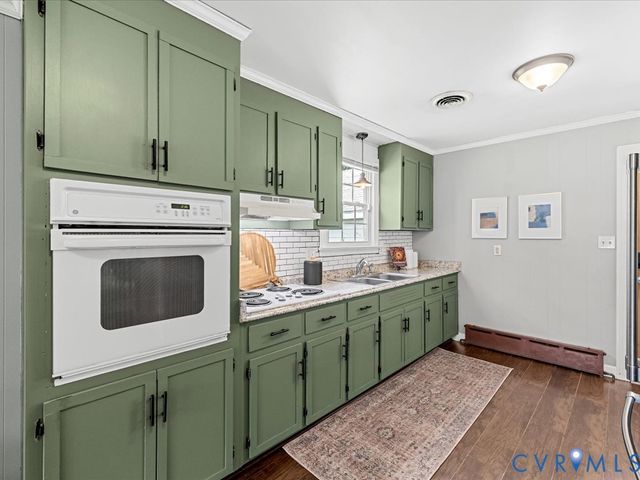 2416 Sherbourne Rd, North Chesterfield, VA 23237