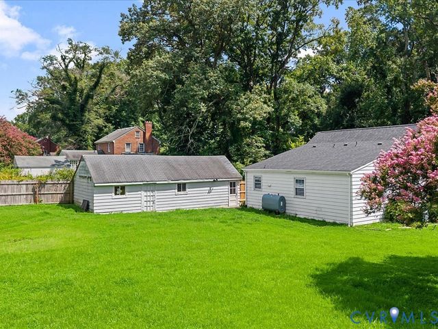2416 Sherbourne Rd, North Chesterfield, VA 23237