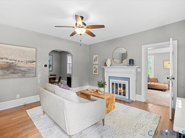 2416 Sherbourne Rd, North Chesterfield, VA 23237