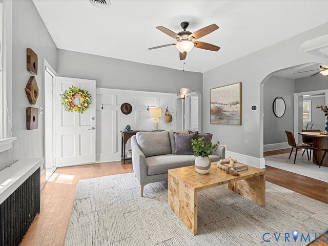 2416 Sherbourne Rd, North Chesterfield, VA 23237