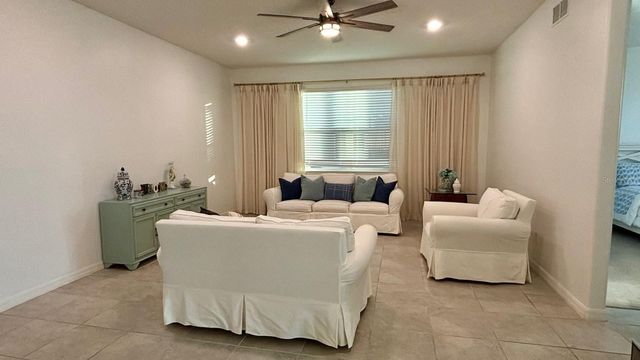 2286 NUTHATCH STREET, St Cloud, FL 34771