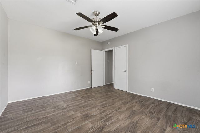 630 E Pine Street, Seguin, TX 78155