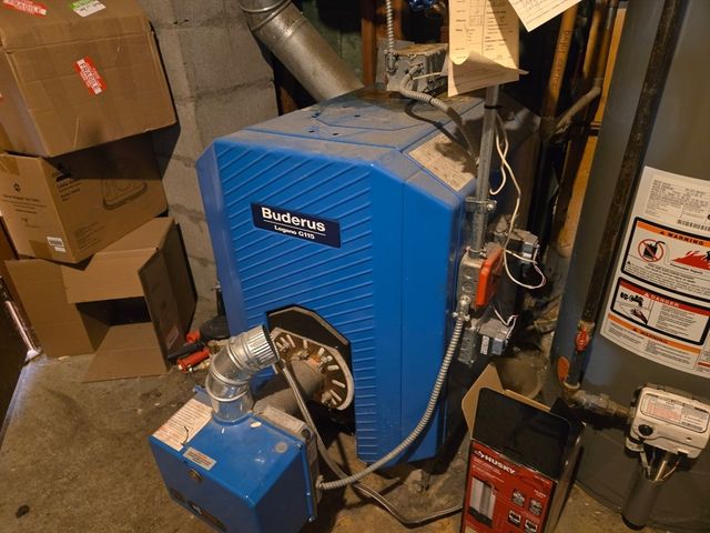 48 Spring Ln, Sharon, MA 02067