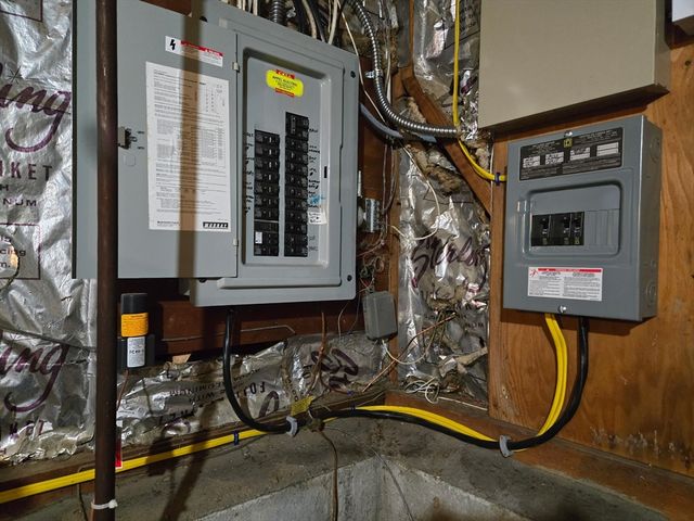 48 Spring Ln, Sharon, MA 02067