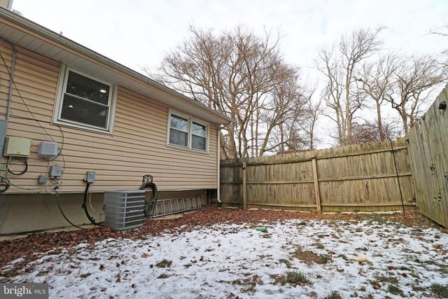 131 COMPASS DR, Claymont, DE 19703