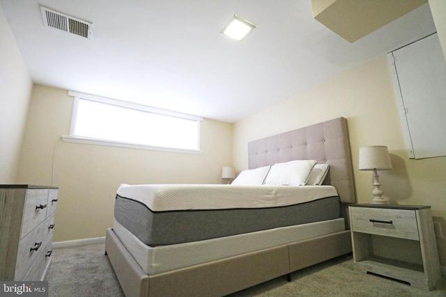 131 COMPASS DR, Claymont, DE 19703