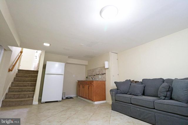 131 COMPASS DR, Claymont, DE 19703