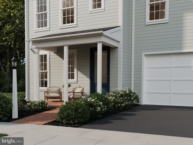 3114 OVERLOOK DR, Mechanicsburg, PA 17055