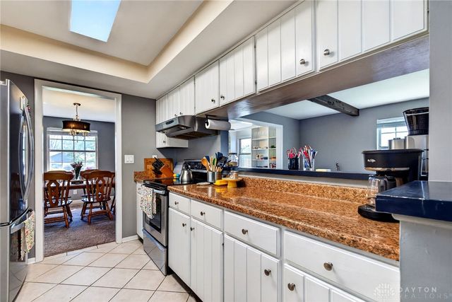 6120 Park Ridge Drive, Centerville, OH 45459
