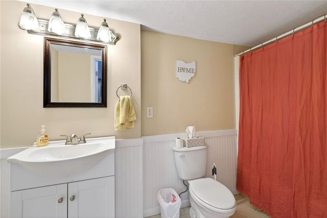 6120 Park Ridge Drive, Centerville, OH 45459