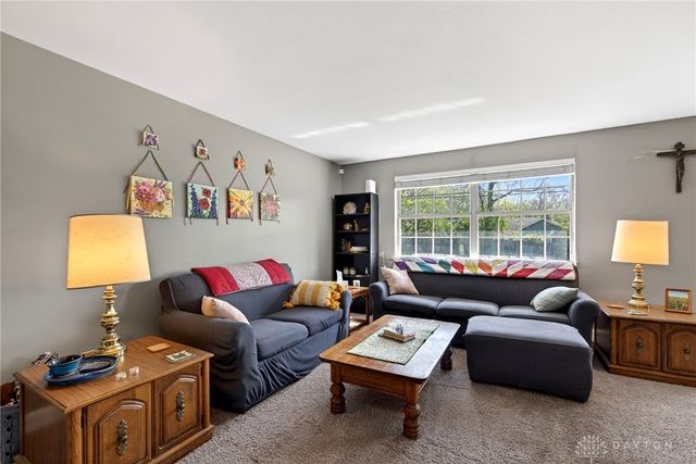6120 Park Ridge Drive, Centerville, OH 45459