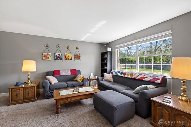 6120 Park Ridge Drive, Centerville, OH 45459