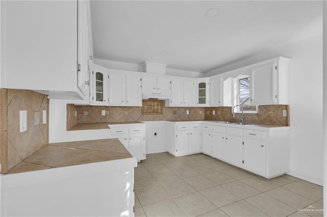 207 Tenaza Drive, San Juan, TX 78589