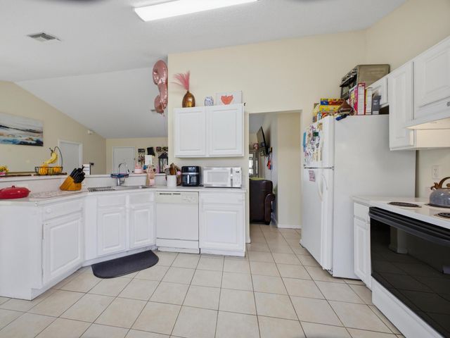 17770 93rd Road N, The Acreage, FL 33470