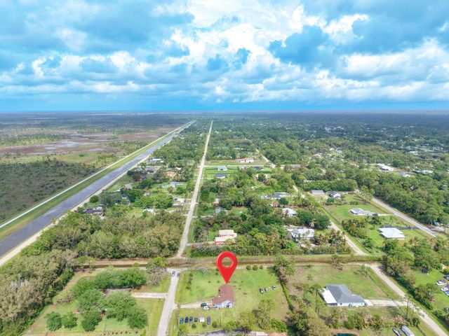 17770 93rd Road N, The Acreage, FL 33470