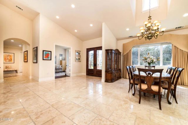208 Valley Vista Dr, Camarillo, CA 93010